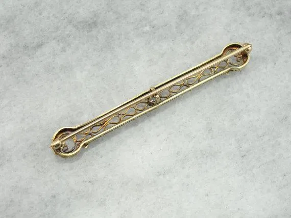 900 Platinum and Diamond Outstanding Filigree Edwaridan Bar Pin Brooch