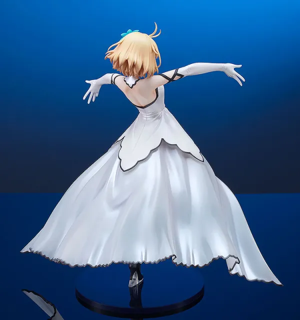 Arcueid Brunestud Dresscode: Clad in Glaciers