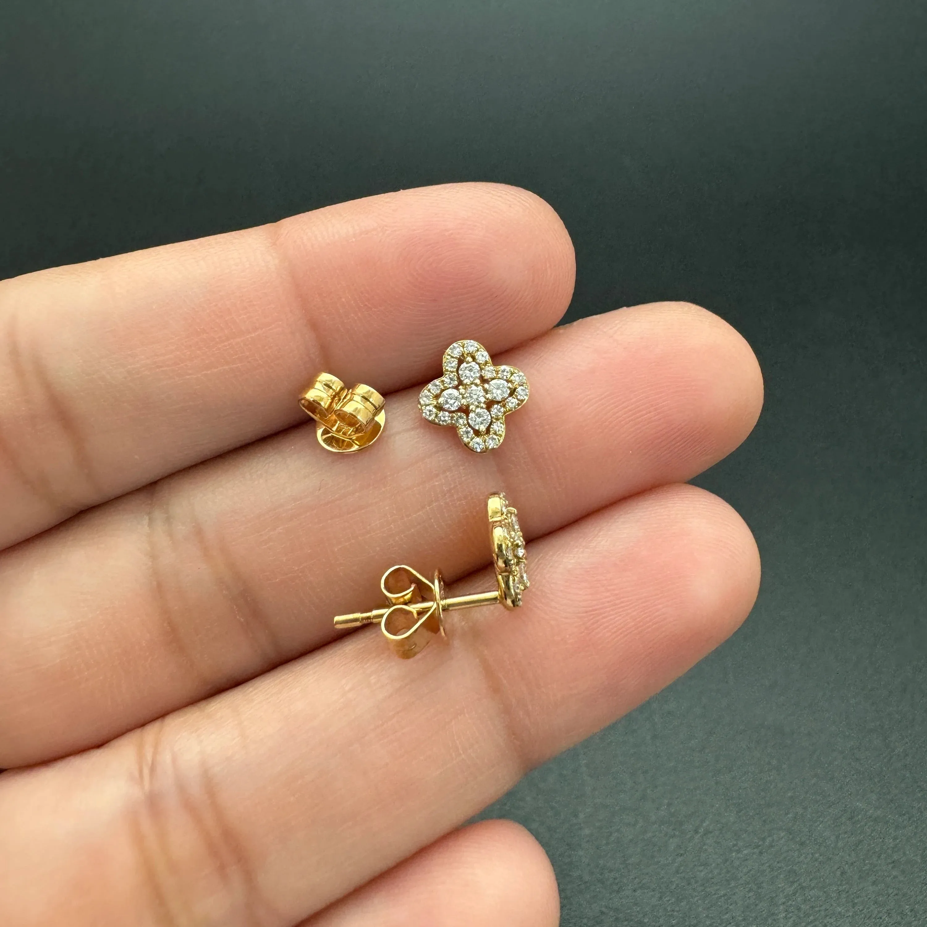 Clover Diamond Ear Tops