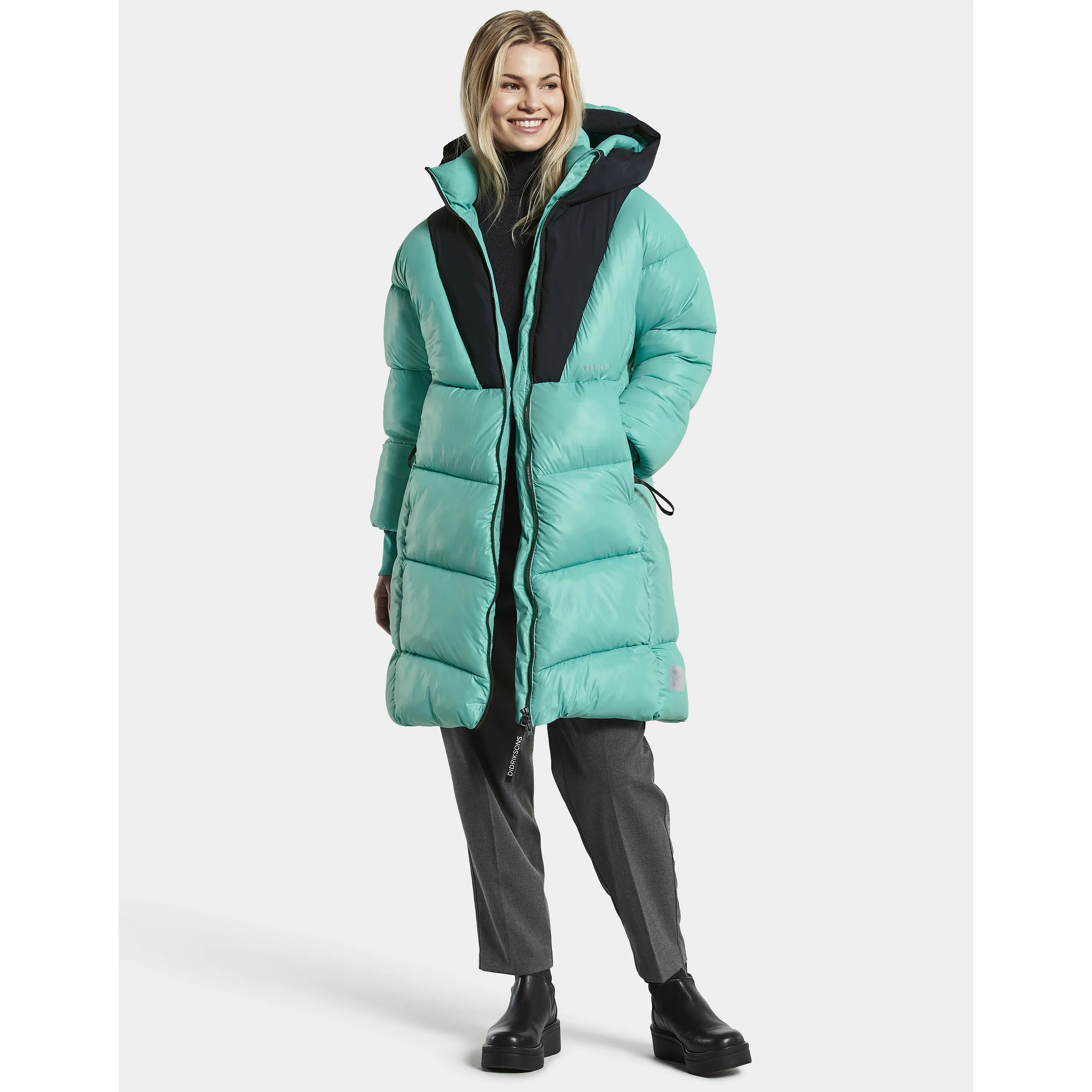 Didriksons Andrea Women&#x27;s Parka Peacock Green | Buy Didriksons Andrea Women&#x27;s Parka Peacock Green here | Outnorth