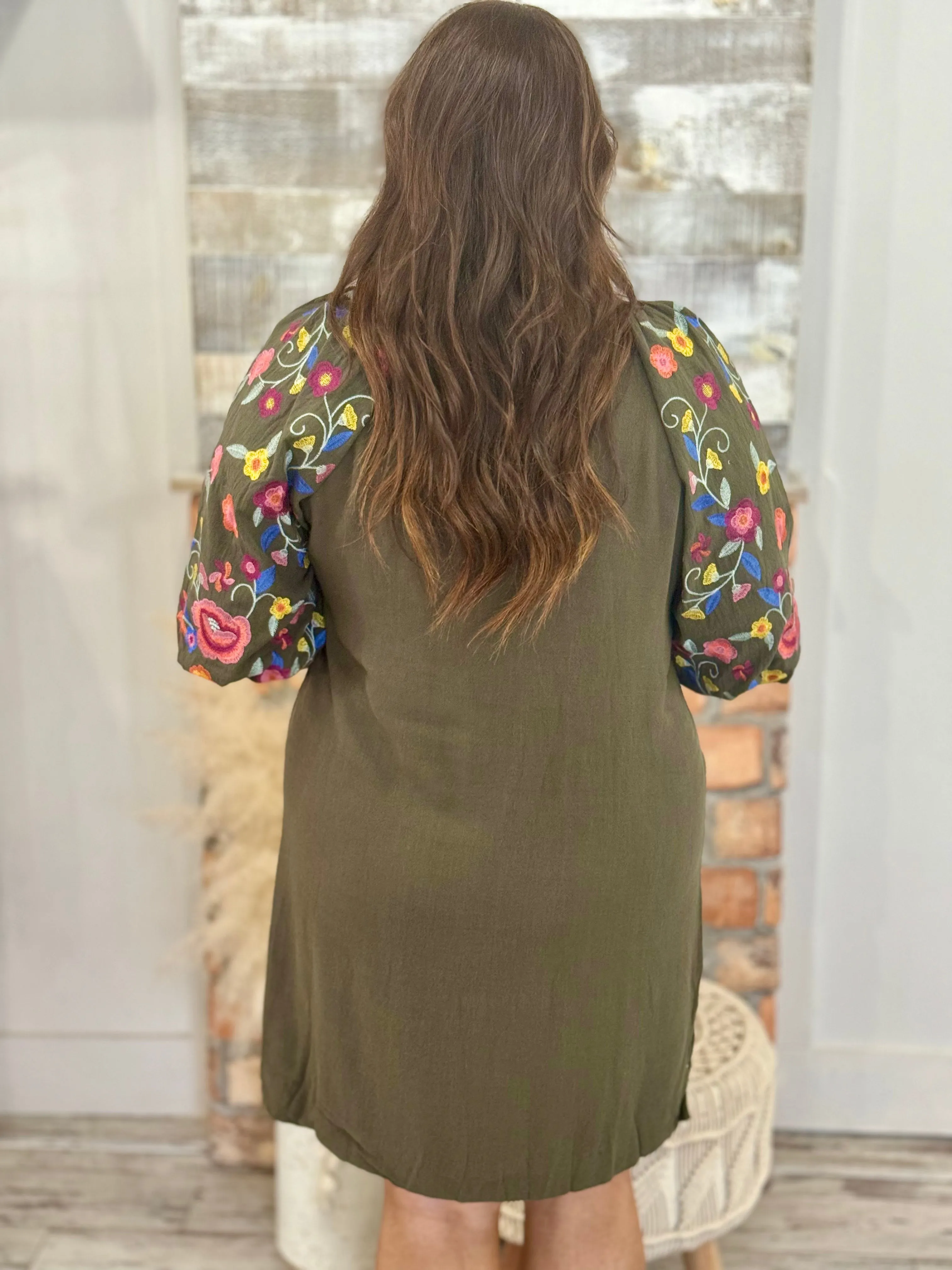 Embroidered Puff Sleeve Linen Dress