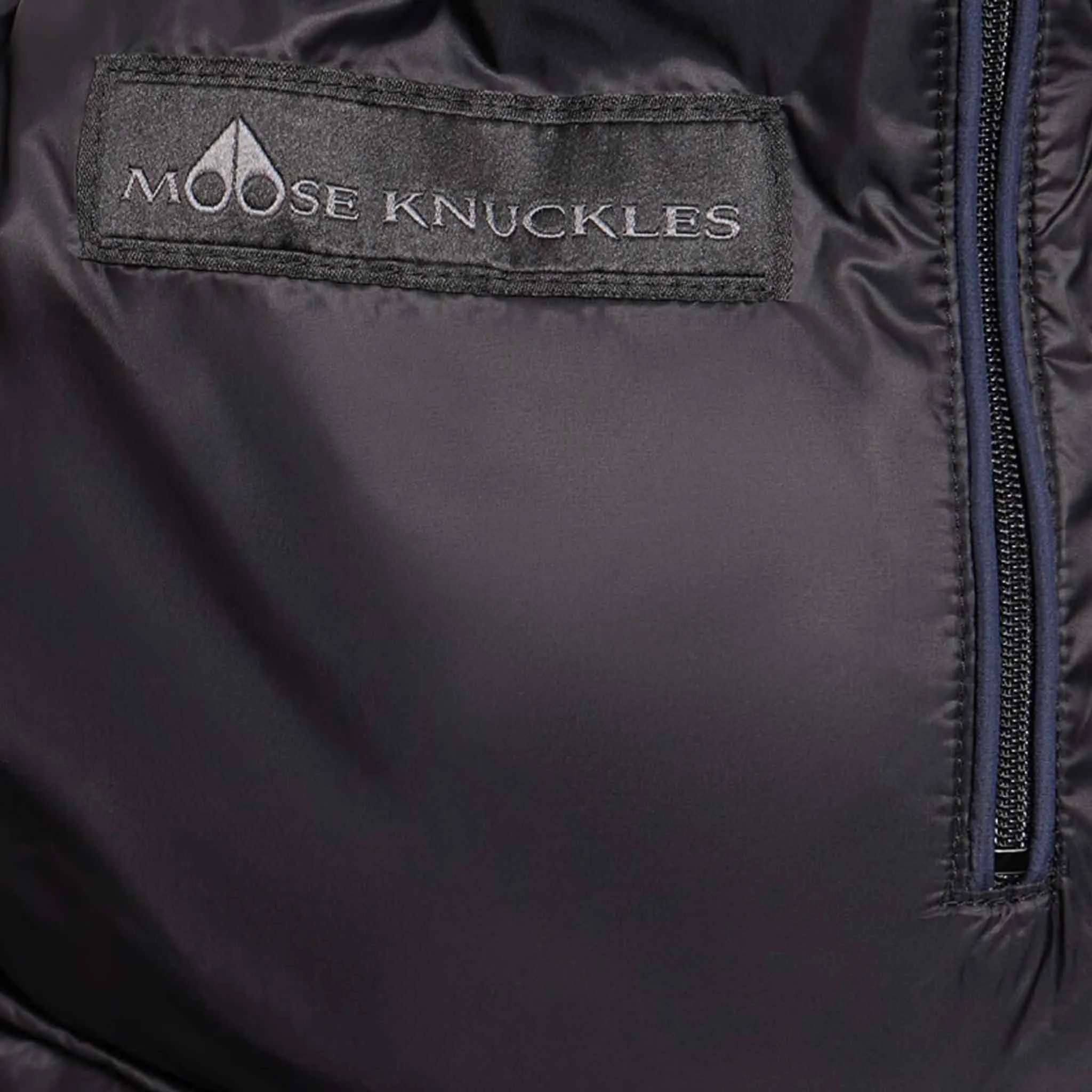 Moose Knuckles Womens Flighweight Belle Cote Parka in Navy