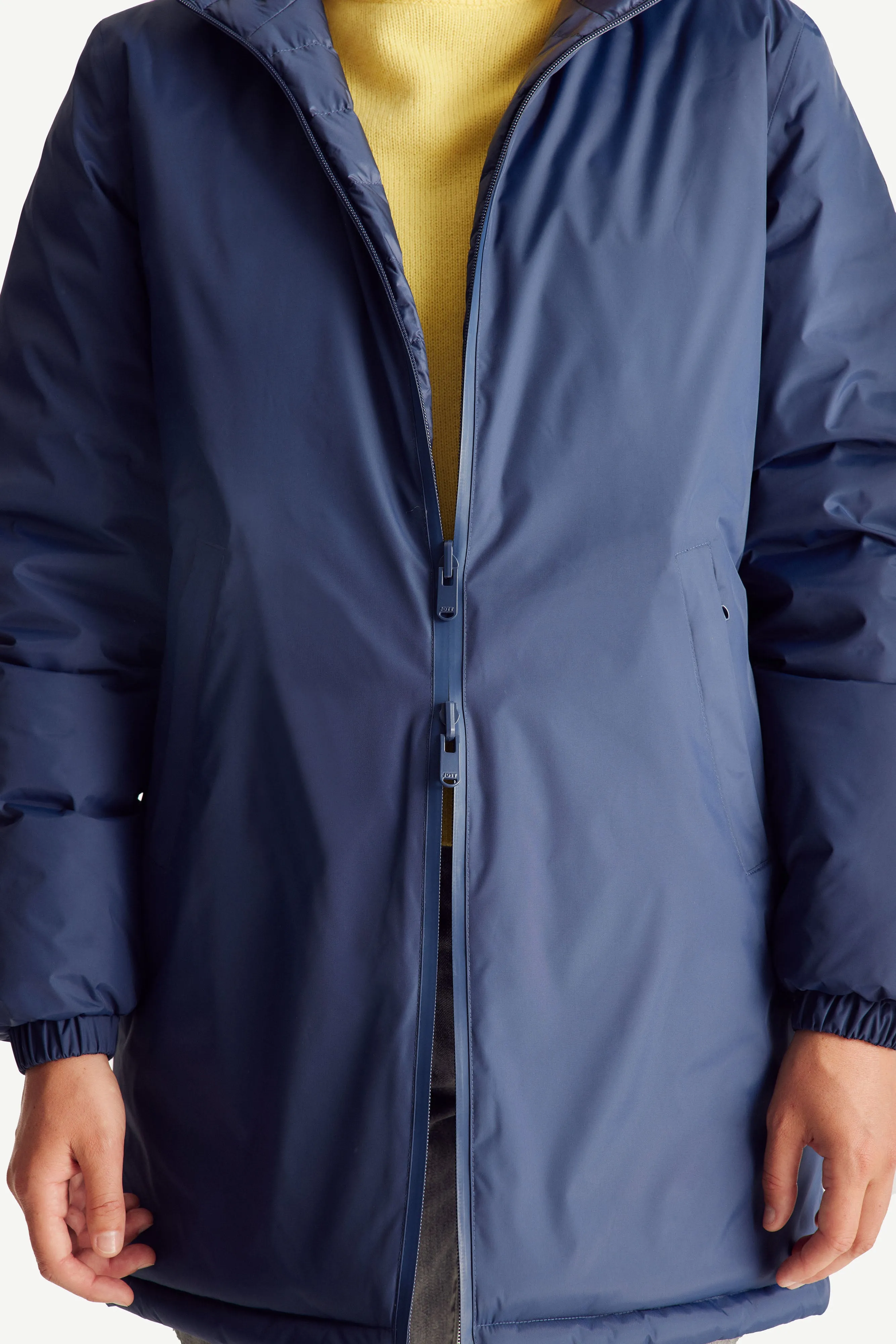 Navy Roma 2.0 long reversible puffer jacket