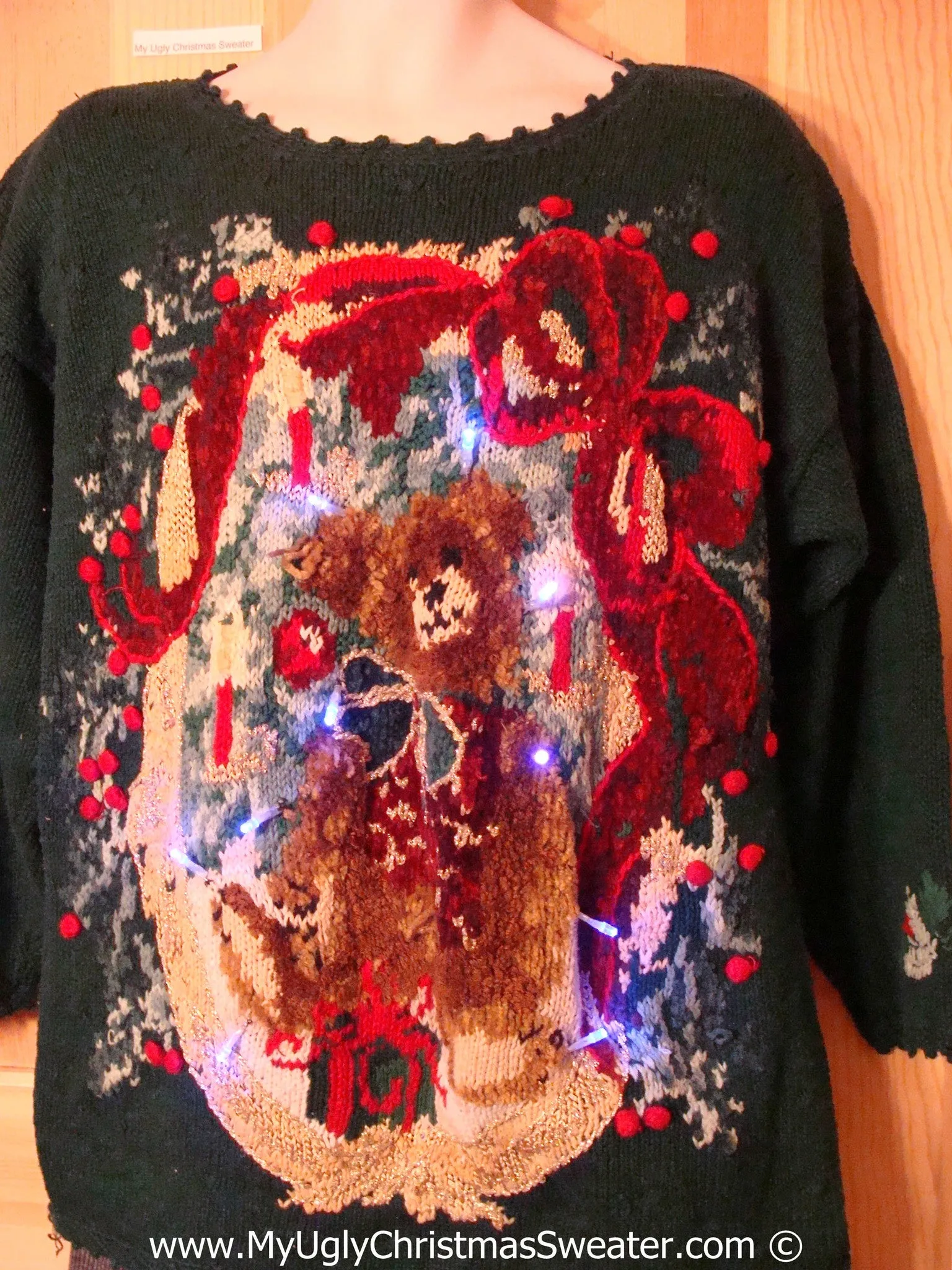 Tacky 80s Xmas Sweater with Lights Huge Bear Bow (g159)