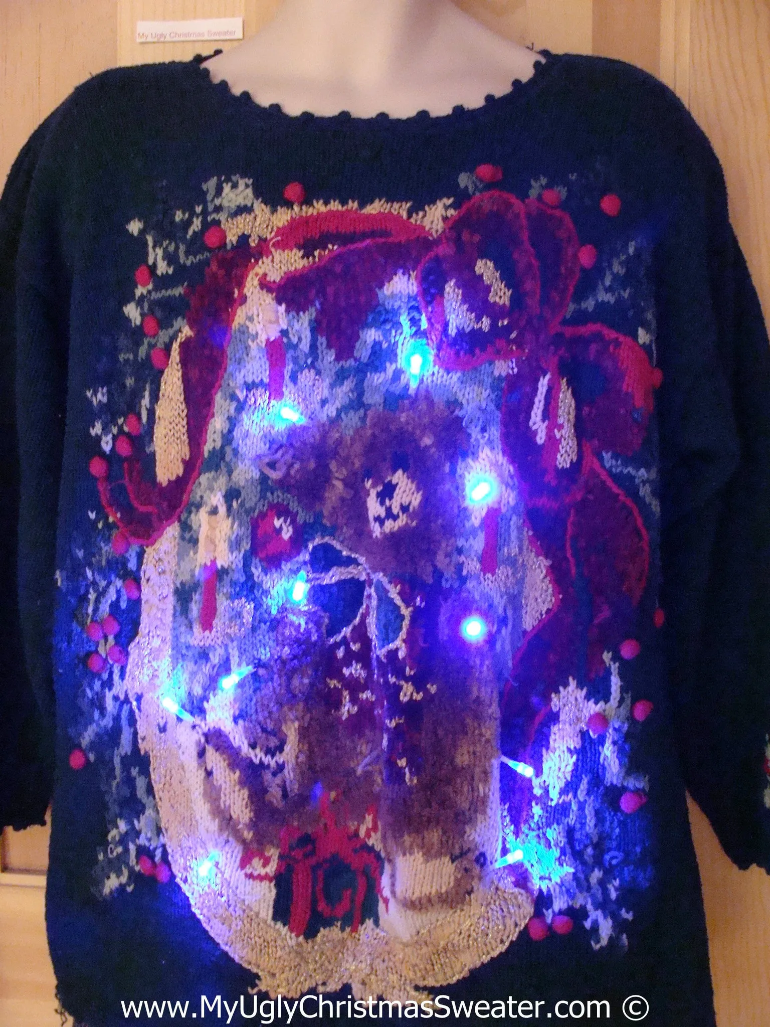 Tacky 80s Xmas Sweater with Lights Huge Bear Bow (g159)